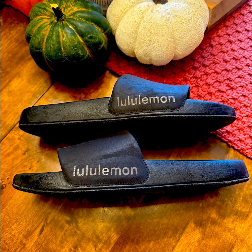 Lulu Lemon Men's Restfeel Black Slides